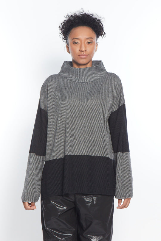 Noguchi Sweater