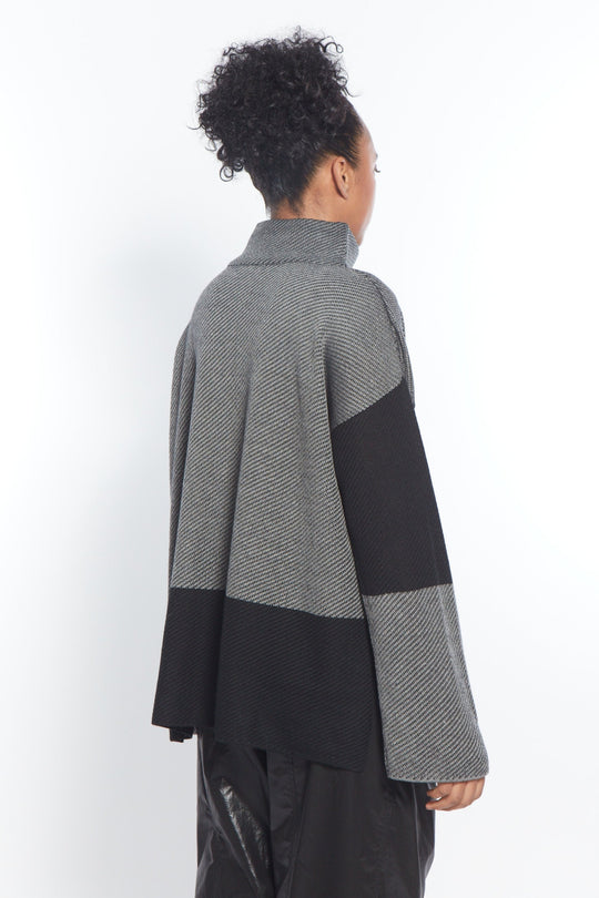 Noguchi Sweater