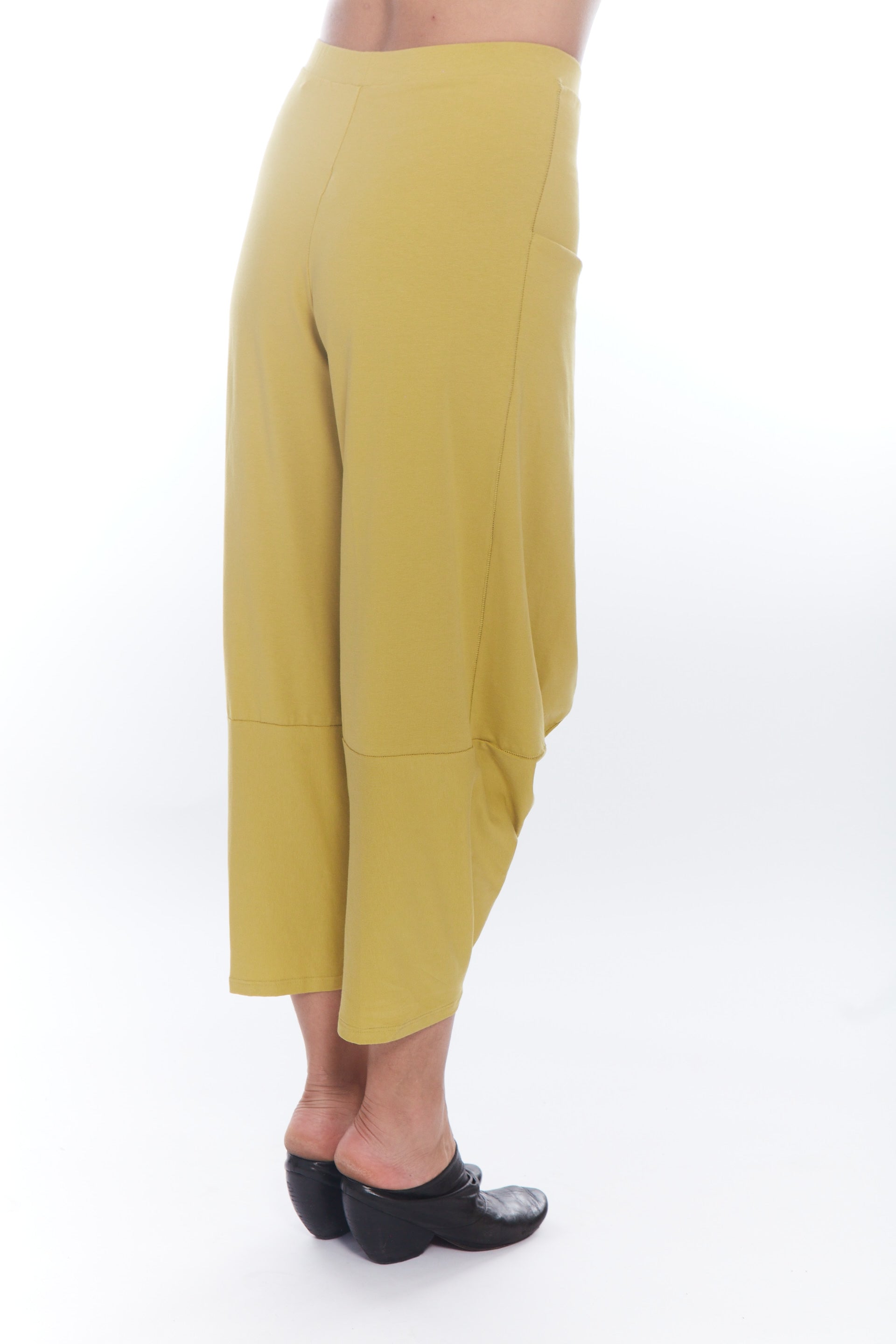 Cloche Pant – MATTHILDUR